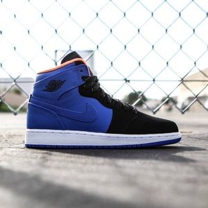 Air Jordan 1 Retro High BG